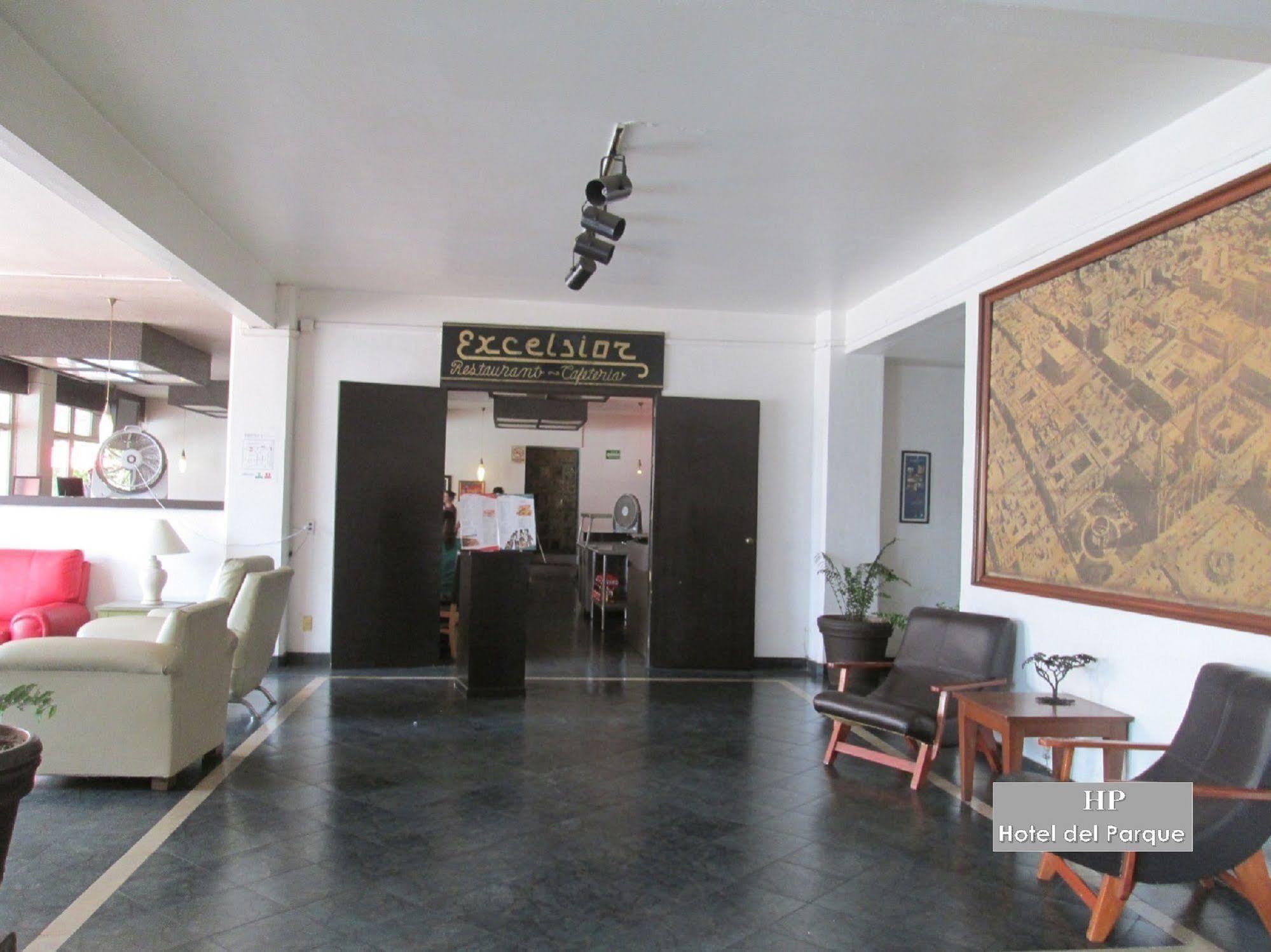 Hotel Del Parque Гвадалахара Екстер'єр фото