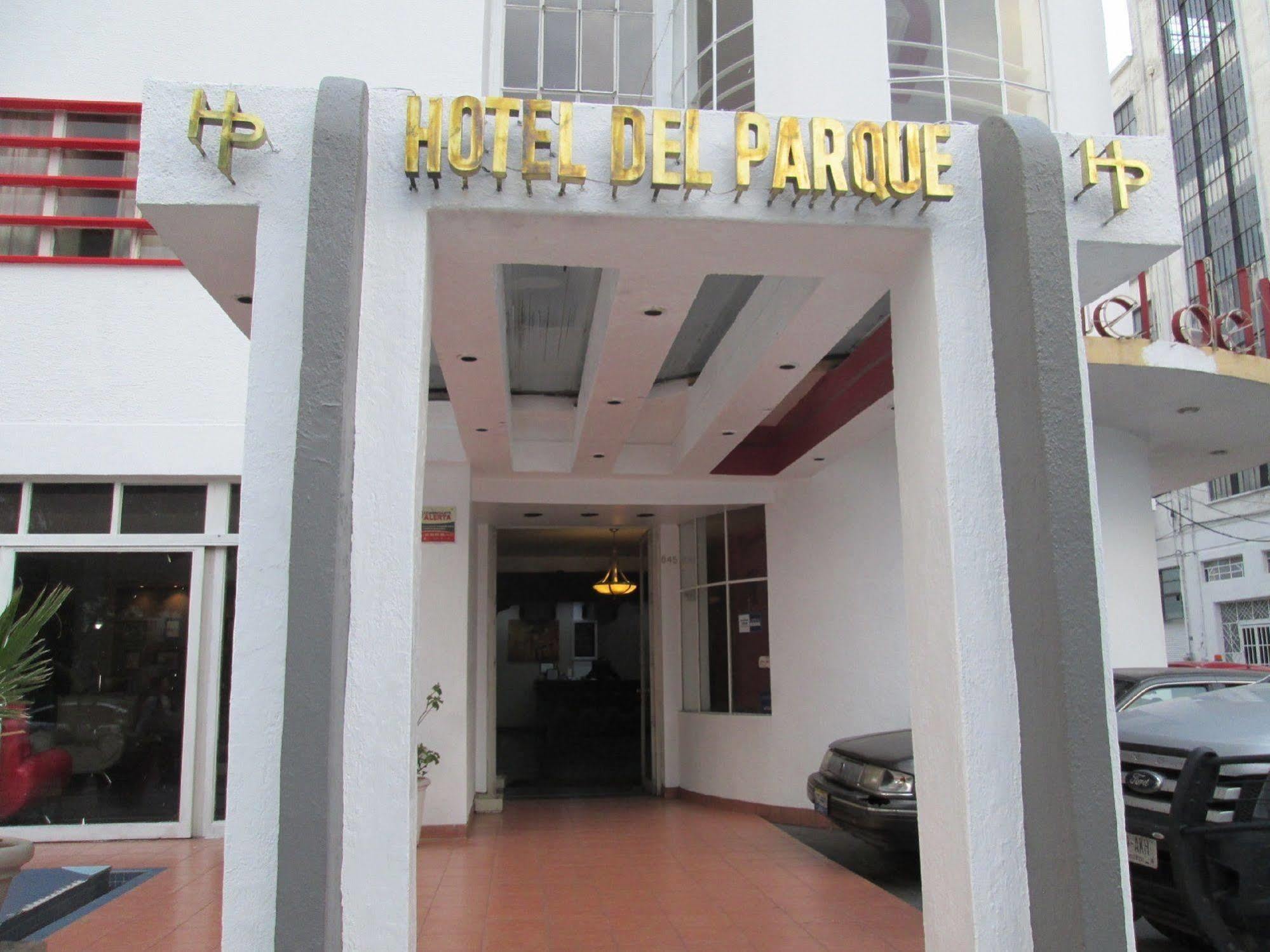 Hotel Del Parque Гвадалахара Екстер'єр фото